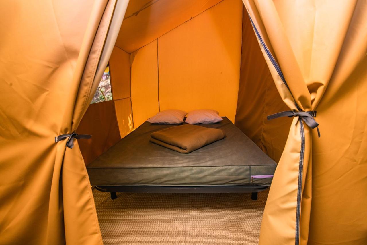 Camping Onlycamp Des Halles Десиз Экстерьер фото