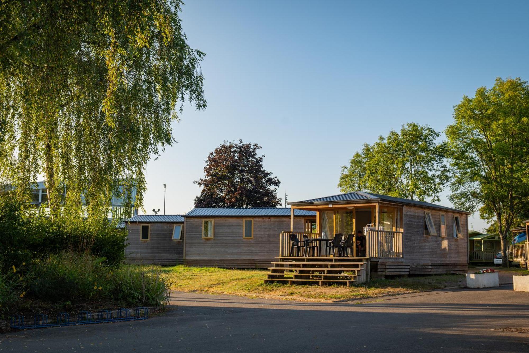 Camping Onlycamp Des Halles Десиз Экстерьер фото